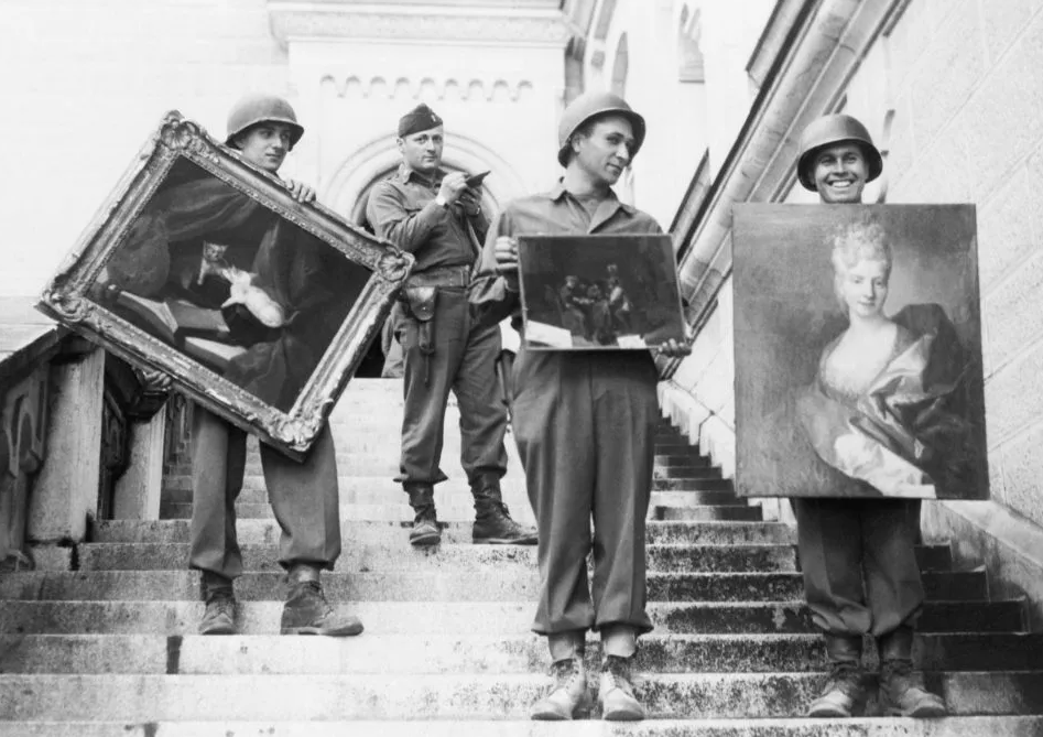 AI chatbot joins hunt for Nazi-looted artworks