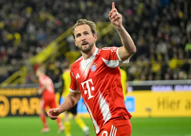 Kane says Premier League itch has faded as Bayern future talks loom