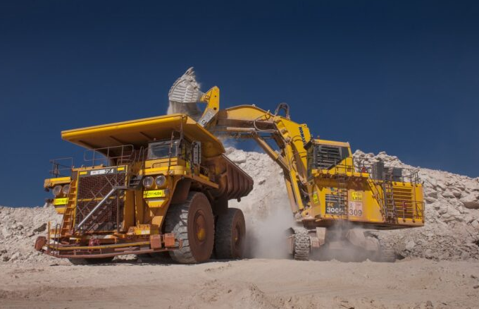 Mining production slides 4% as gold and PGM sales soar