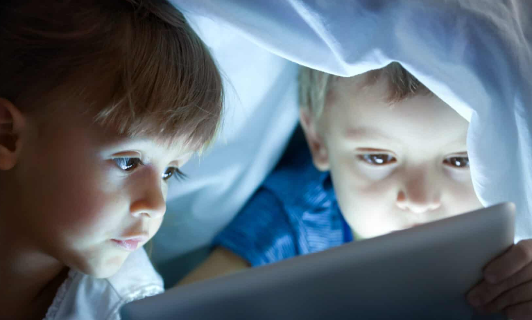 Missing ‘indigo’ light could prevent childhood short-sightedness