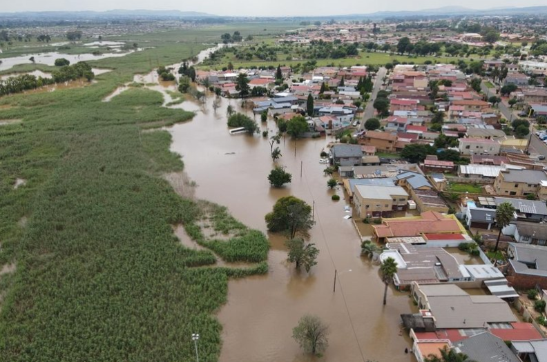 Low-lying households in southern and western Johannesburg were left without power due to localised flooding.