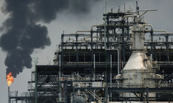 Lost refining capacity cost consumers R76bn in extra fuel imports