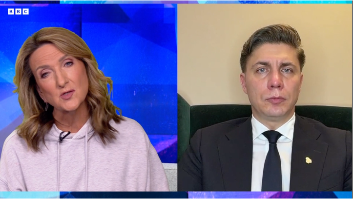 News anchor Victoria Derbyshire during her interview with Prime Minister Mindaugas Sinkevičius.