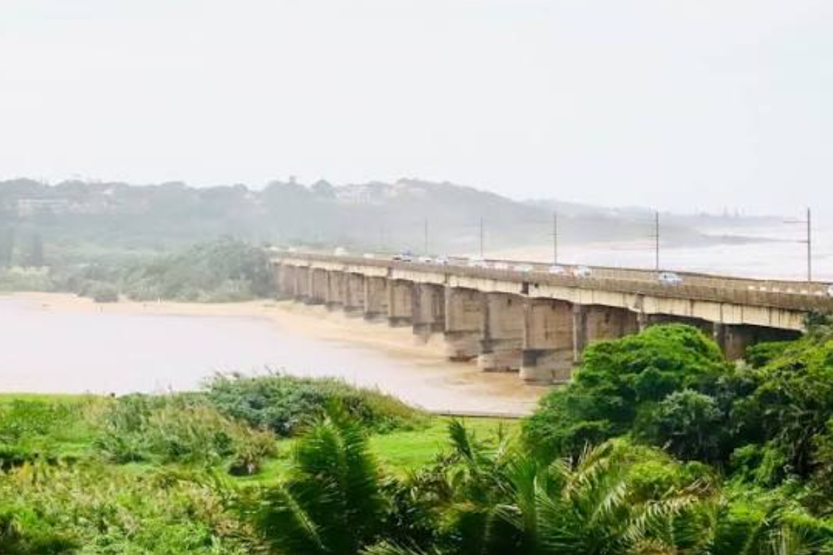 The Mzimkhulu River bridge.