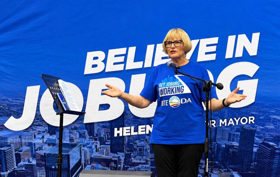 Low turnout and split votes could cost DA control of Joburg – Zille