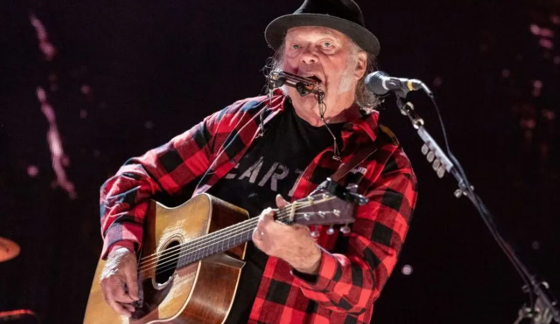 Rocker takes Trump committee to court over rally song